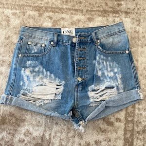 High waisted distressed denim shorts